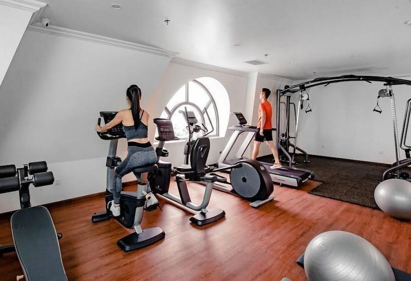 هتل Dragon Legend