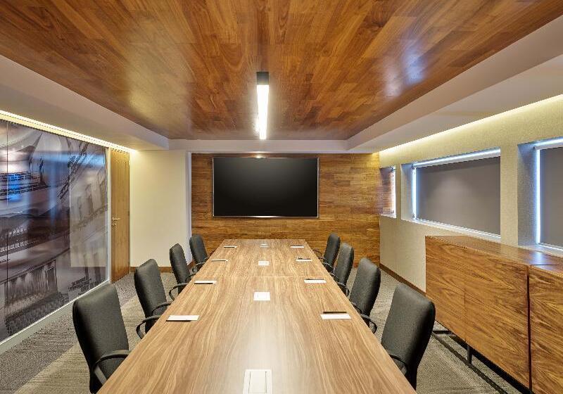 Отель Fiesta Americana San Luis Potosi