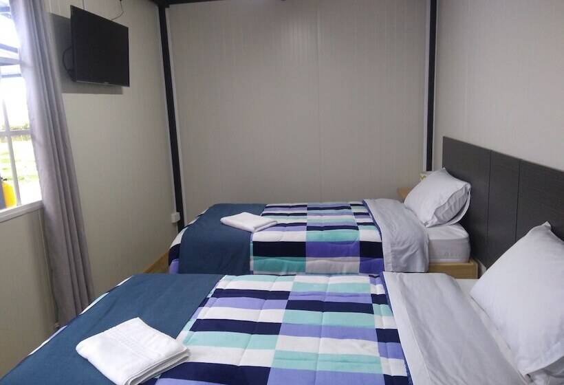 فندق & Golf Isak Aeropuerto