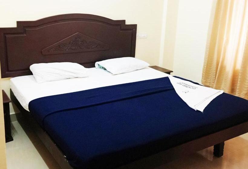 فندق Govind Inn