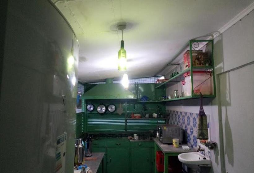 Отель Kilimanjaro Mad Monkey S