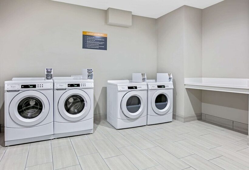 酒店 La Quinta Inn & Suites Dfw West Glade Parks