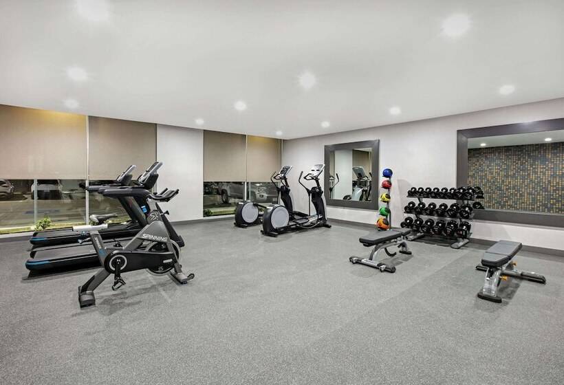 酒店 La Quinta Inn & Suites Dfw West Glade Parks