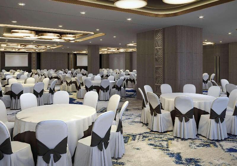 هتل Mercure Makassar Nexa Pettarani