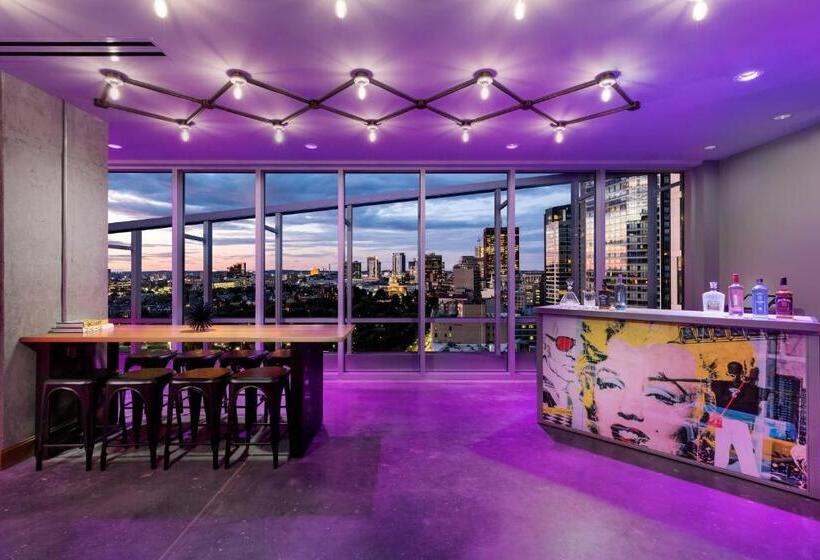 هتل Moxy Boston Downtown