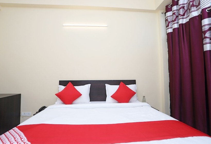 호텔 Oyo Flagship 43667 Namoli