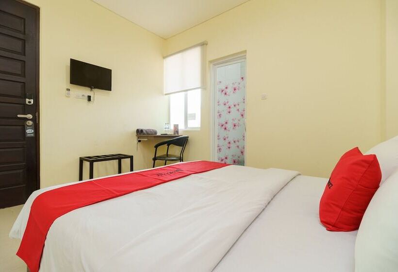 酒店 Reddoorz Near Jembatan Siti Nurbaya Padang