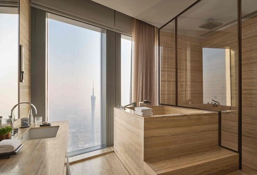 Отель Rosewood Guangzhou