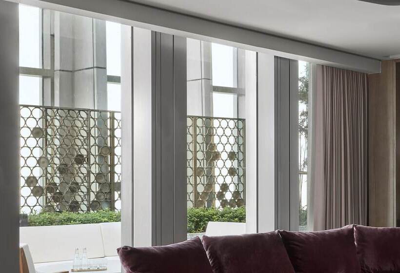 Отель Rosewood Guangzhou