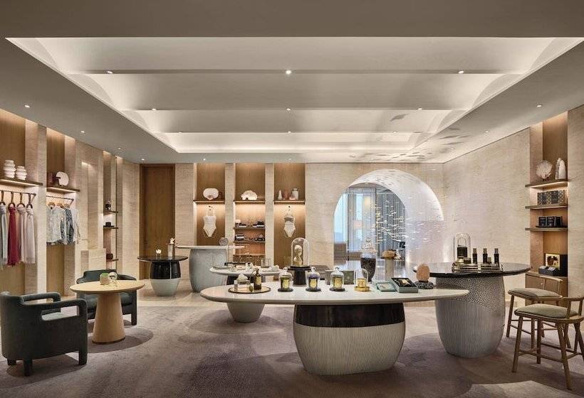 Отель Rosewood Guangzhou