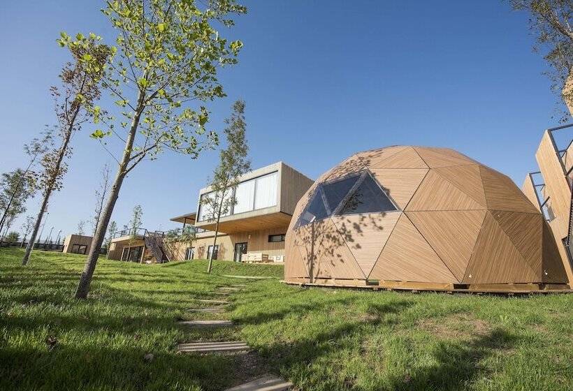 Moana Eco Surf House   Hostel