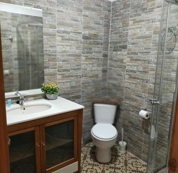 بنسيون Ca De L Alfas