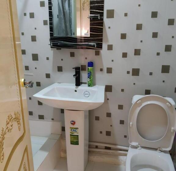 ペンション Family Guest House   Friends J