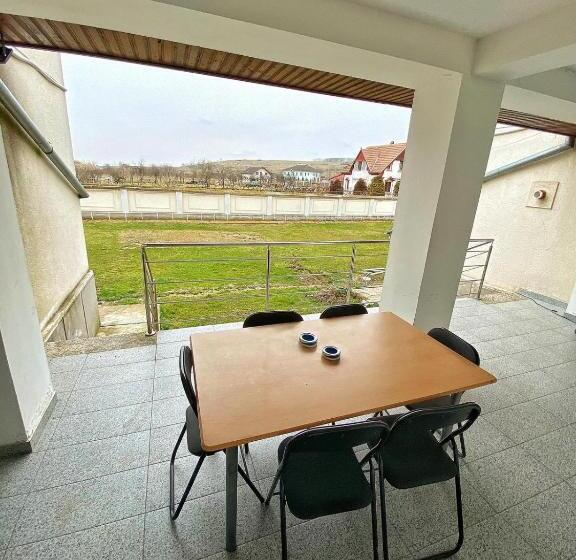 Пансион Vila Nei