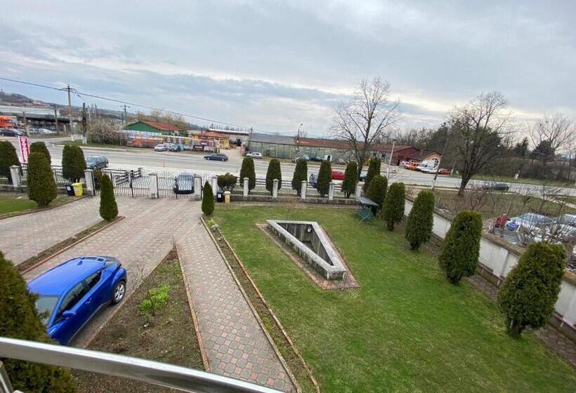 Пансион Vila Nei