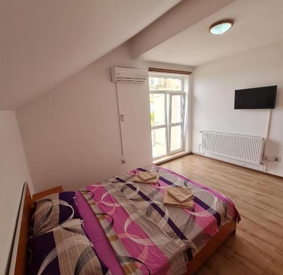 Пансион Vila Nei