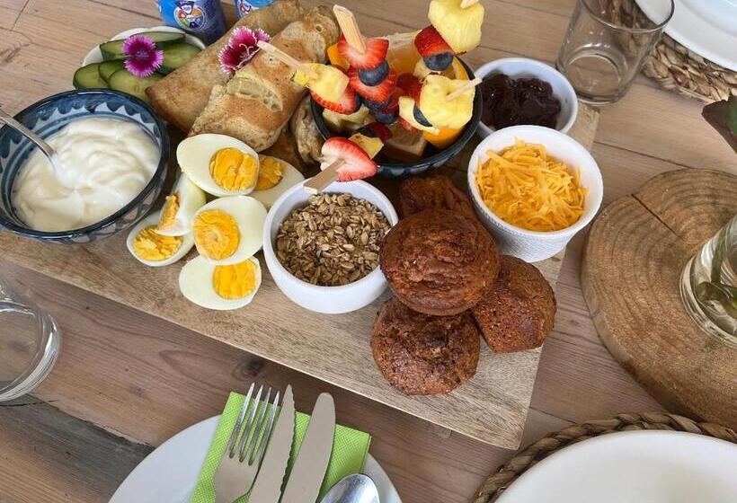 צימר 66 On Monzali 4 Star Luxury Guesthouse