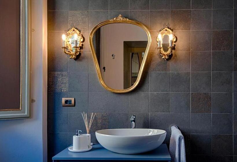 تختخواب و صبحانه Antica Bifora Rsm