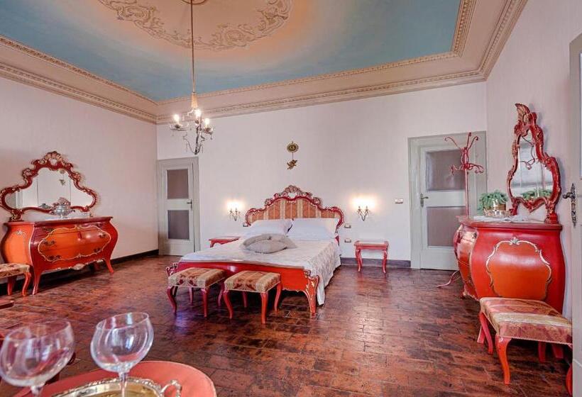 تختخواب و صبحانه Antica Bifora Rsm