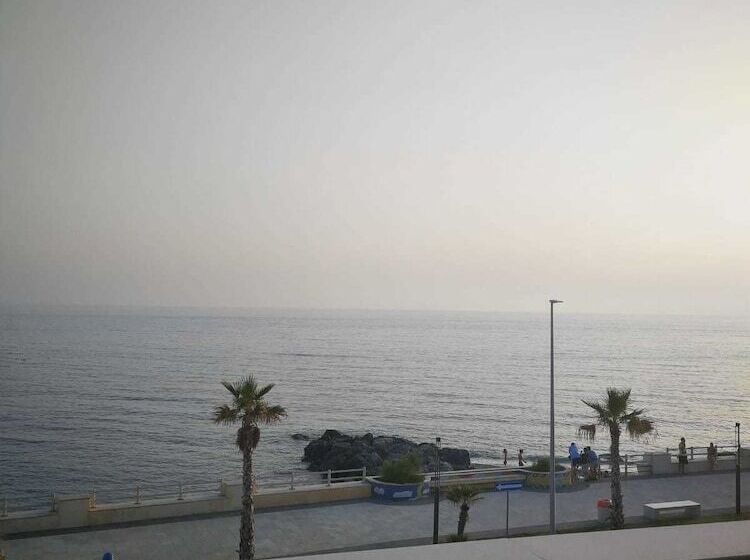 مبيت وإفطار Borgo Marinaro