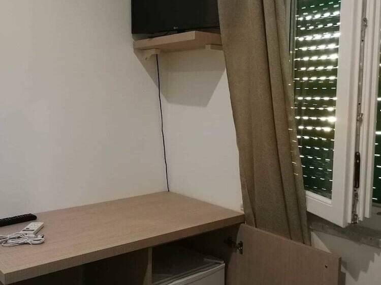 مبيت وإفطار Borgo Marinaro