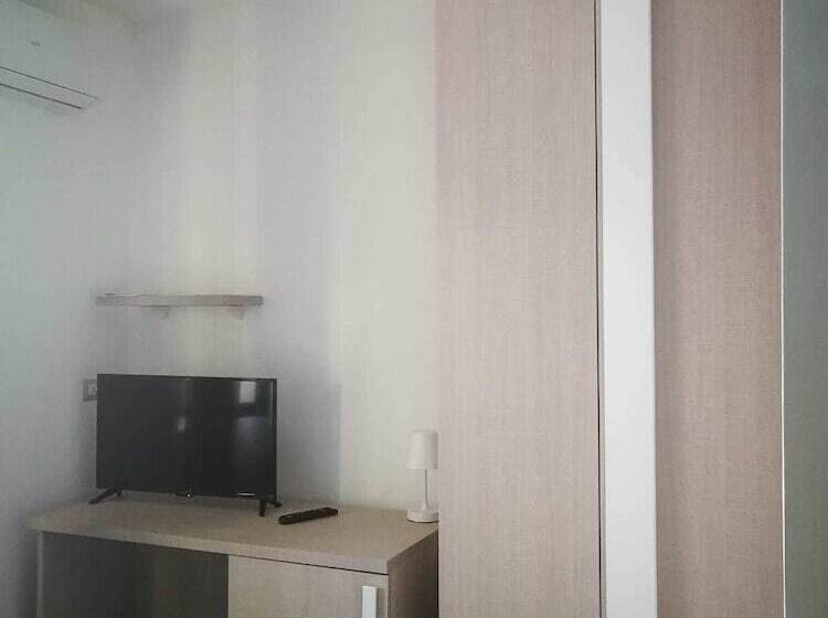 مبيت وإفطار Borgo Marinaro