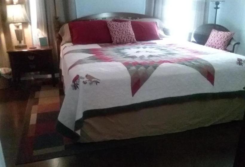 Four Mile Bed & Breakfast