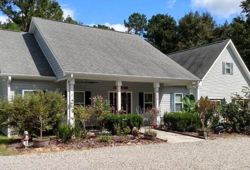 Four Mile Bed & Breakfast