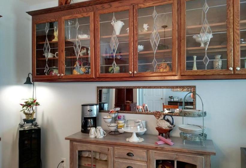 Four Mile Bed & Breakfast