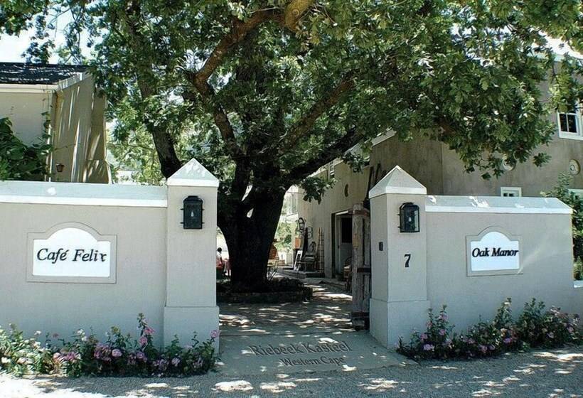 فندق Cafe Felix & Old Oak Manor