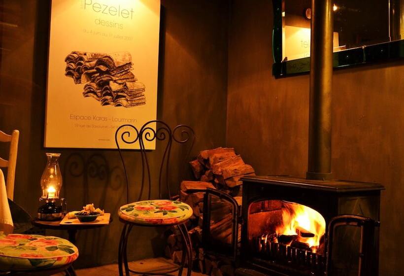 فندق Cafe Felix & Old Oak Manor