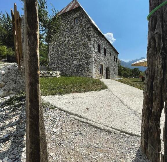 膳宿费 Guest House Rrashkadoli