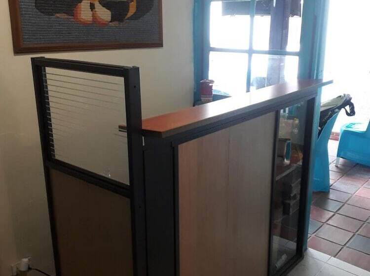 펜션 Hostel Casa Del Arbol