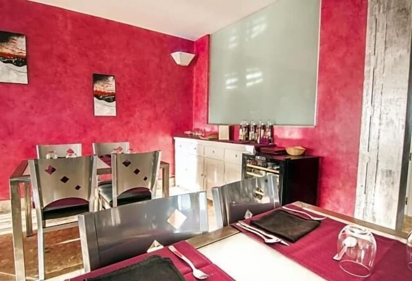 ペンション Hostal Catedritos Ibéricos A 5 Km 154 A 5 Km De Oropesa A 1 Km De Herreruela De Oropesa