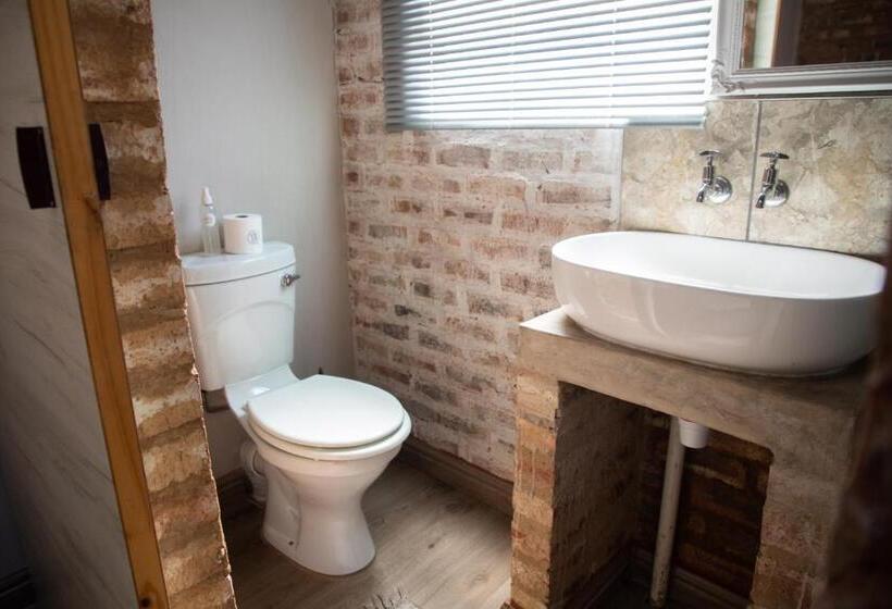 פנסיון Opstal Guestfarm