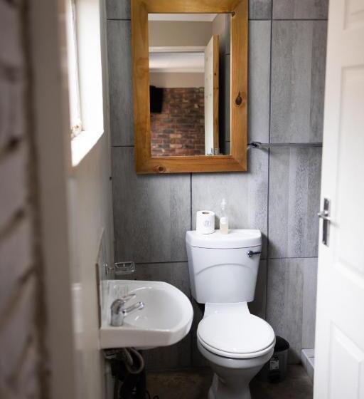 פנסיון Opstal Guestfarm