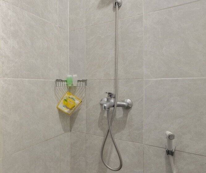 膳宿费 Reddoorz Near Mertasari Beach