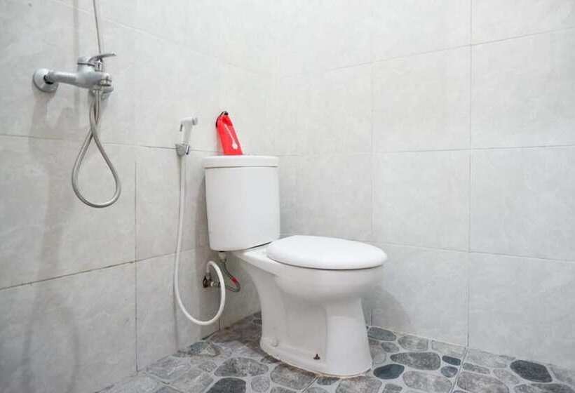 膳宿费 Reddoorz Near Mertasari Beach