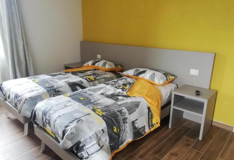 פנסיון Rosticaffè