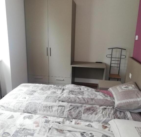 פנסיון Rosticaffè