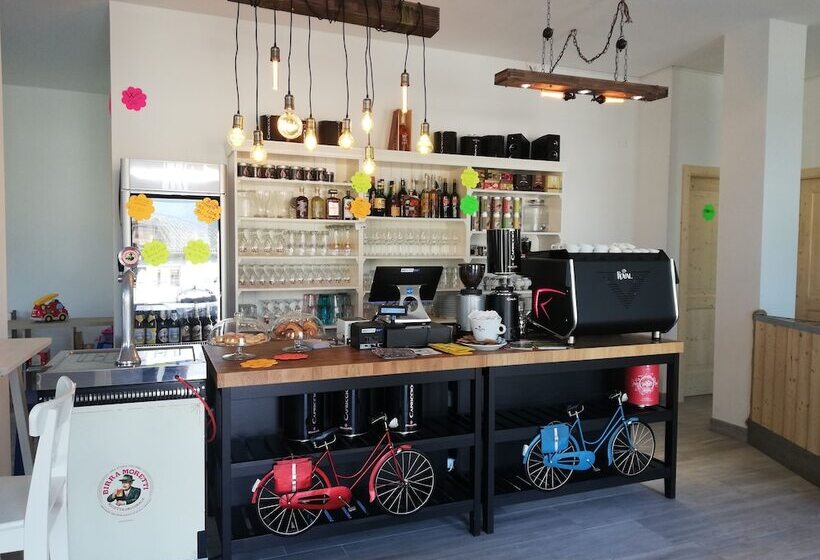 פנסיון Rosticaffè