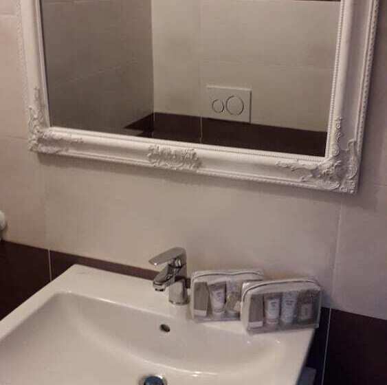 פנסיון Rosticaffè