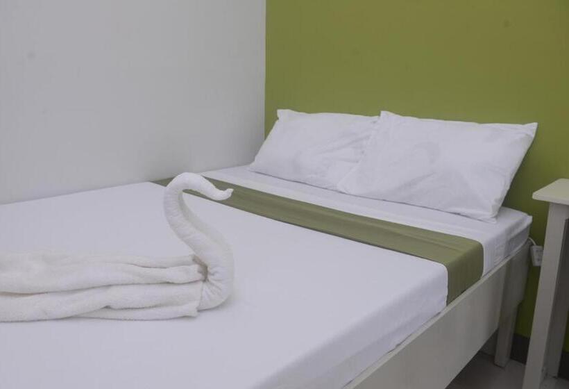 Hostel Mt Moriah Inn And Resto