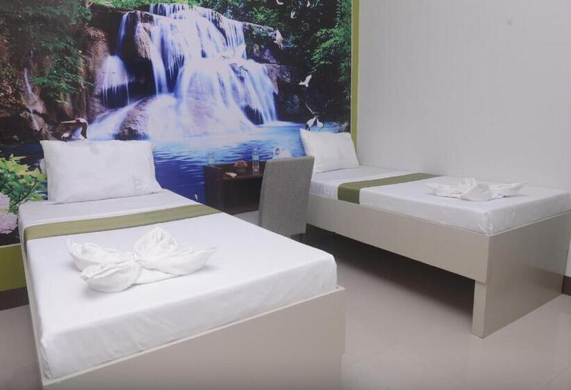 Hostel Mt Moriah Inn And Resto