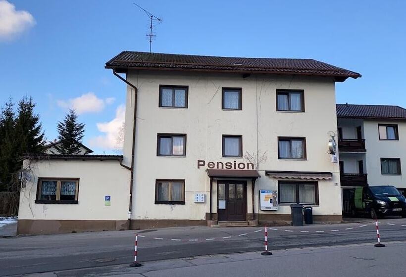 Apartment One Hostel Bischofsmais