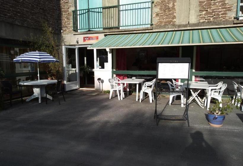 בית מלון כפרי Les Rocks