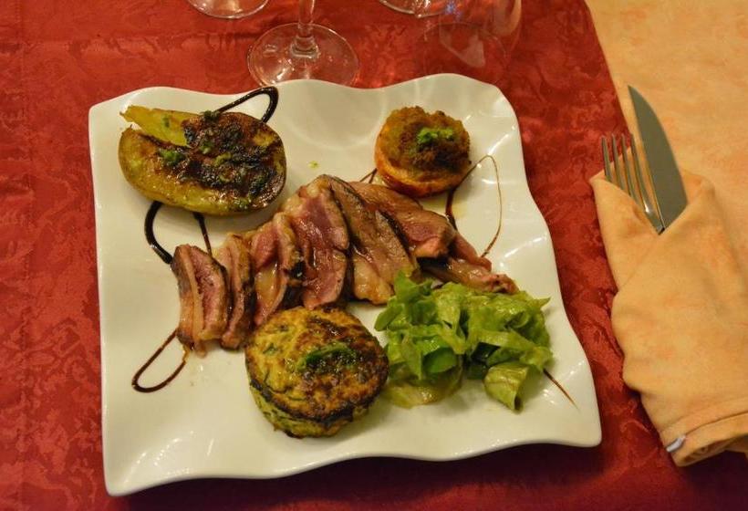 בית מלון כפרי Les Rocks