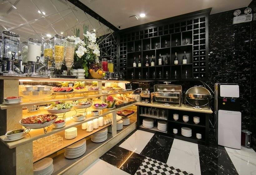 هتل Madelise Grand