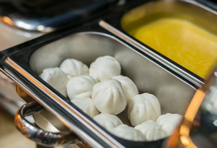 هتل Madelise Grand