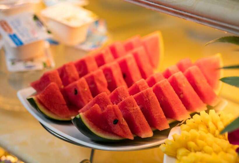 هتل Madelise Grand